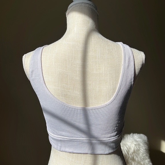 Fabletics, medium sports bra. Very comfortable. - Picture 2 of 2